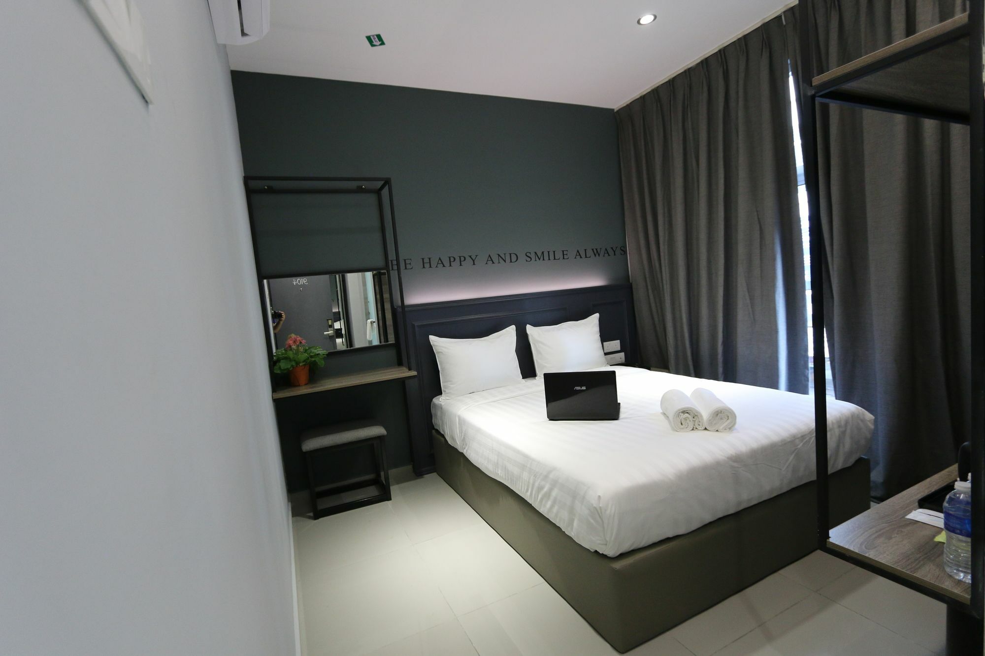 Hotel 99 Sri Petaling Куала-Лумпур Екстер'єр фото